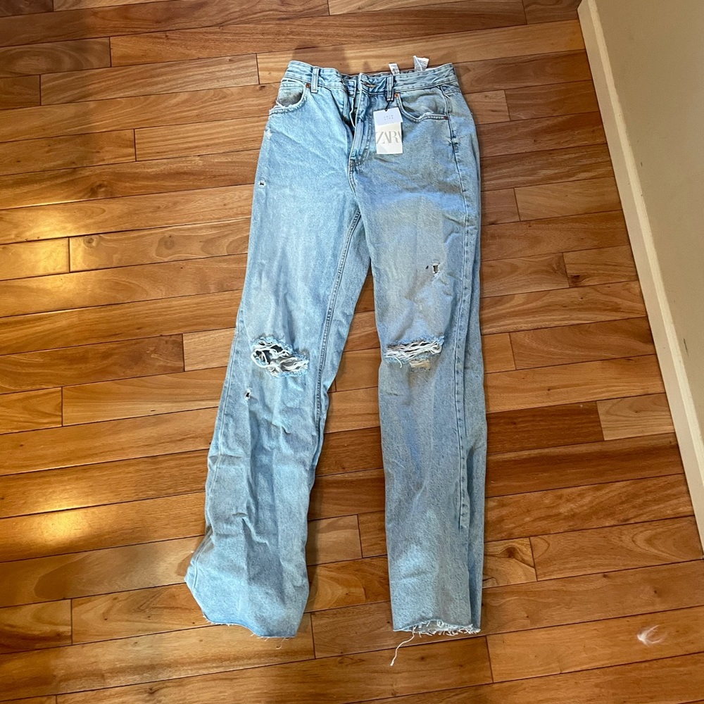 Never worn Zara jeans